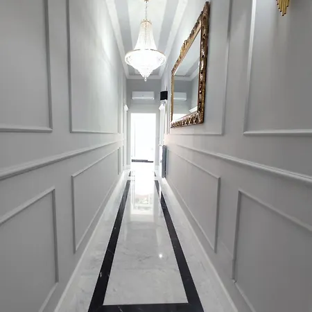 Bed and Breakfast Le Nouveau Grand Tour - Dimora Del Commendatore 3*