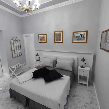 Bed & Breakfast Le Nouveau Grand Tour - Dimora Del Commendatore