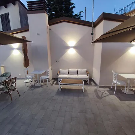 Le Nouveau Grand Tour - Dimora Del Commendatore 3*