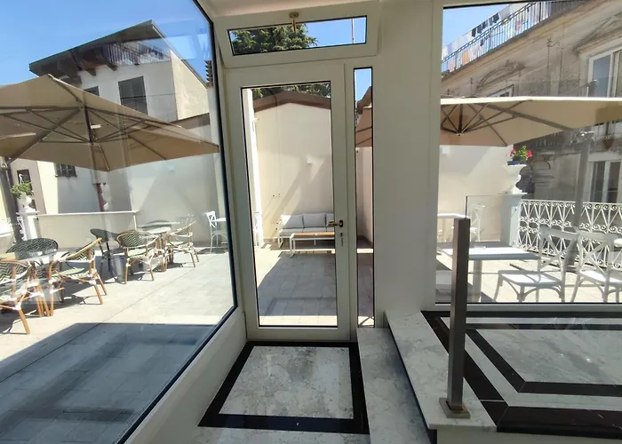 Le Nouveau Grand Tour - Dimora Del Commendatore Frühstückspension San Giorgio Morgeto